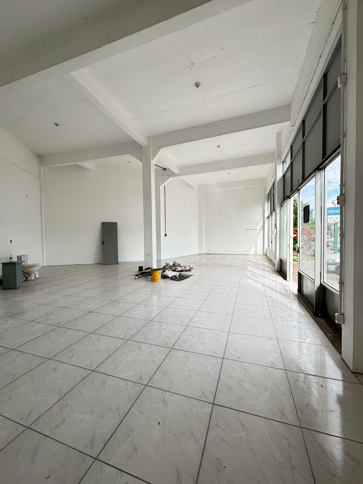 sala comercial